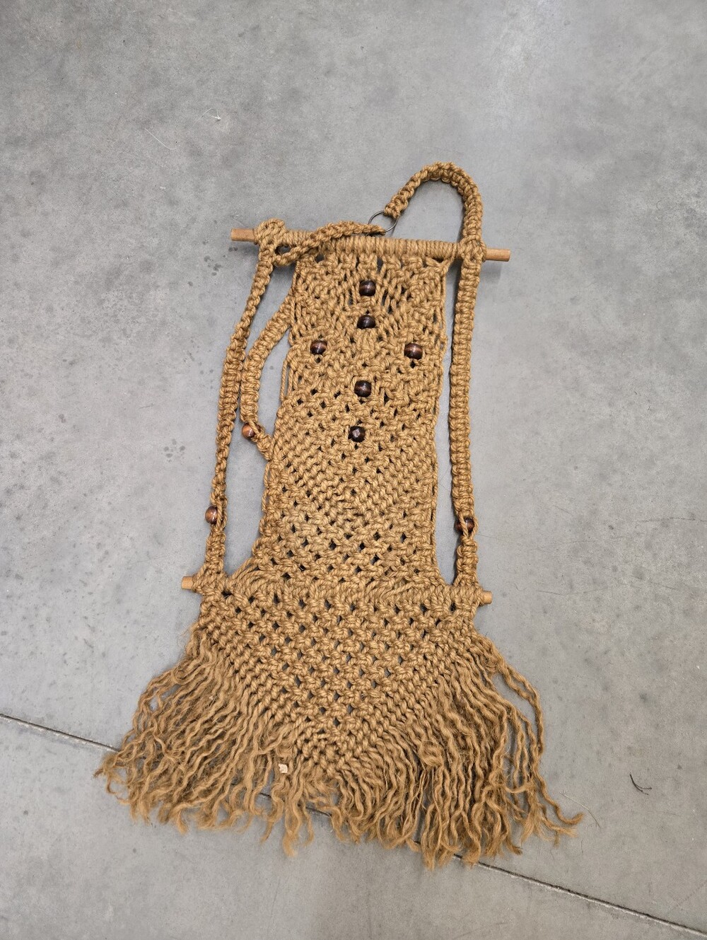 Large Vintage 70s Macrame Hanging Planter Art Wall Piece - Picture 8 of 9
